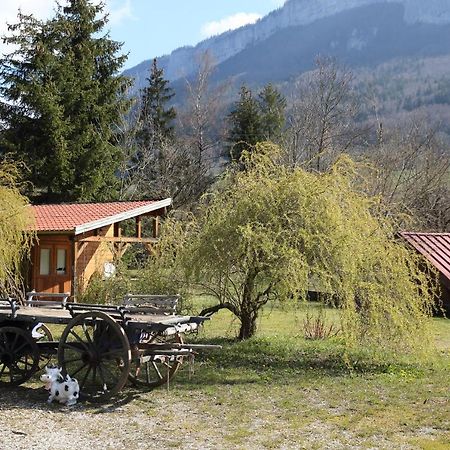 Chalet Du Camping La Porte St Martin Saint-Martin-en-Vercors Εξωτερικό φωτογραφία