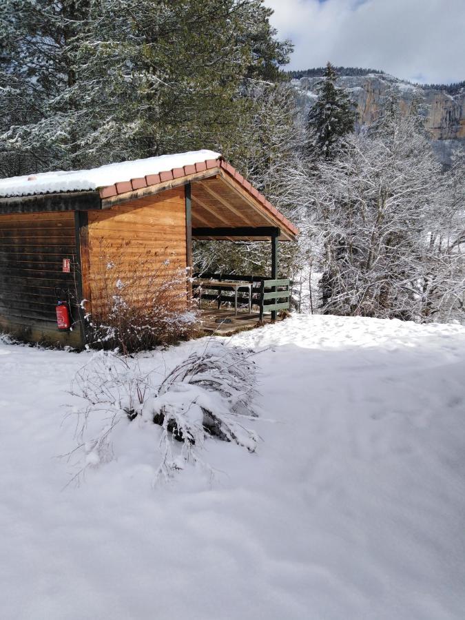 Chalet Du Camping La Porte St Martin Saint-Martin-en-Vercors Εξωτερικό φωτογραφία